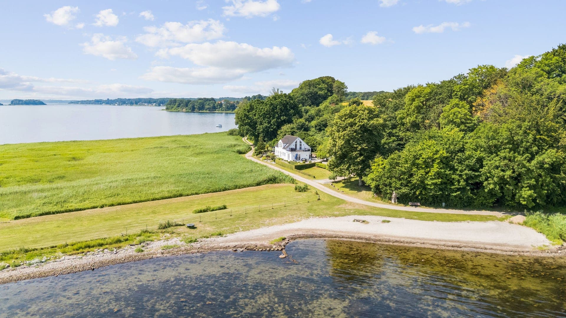 Privat sandstrand ved Flensborg Fjord — billede 9