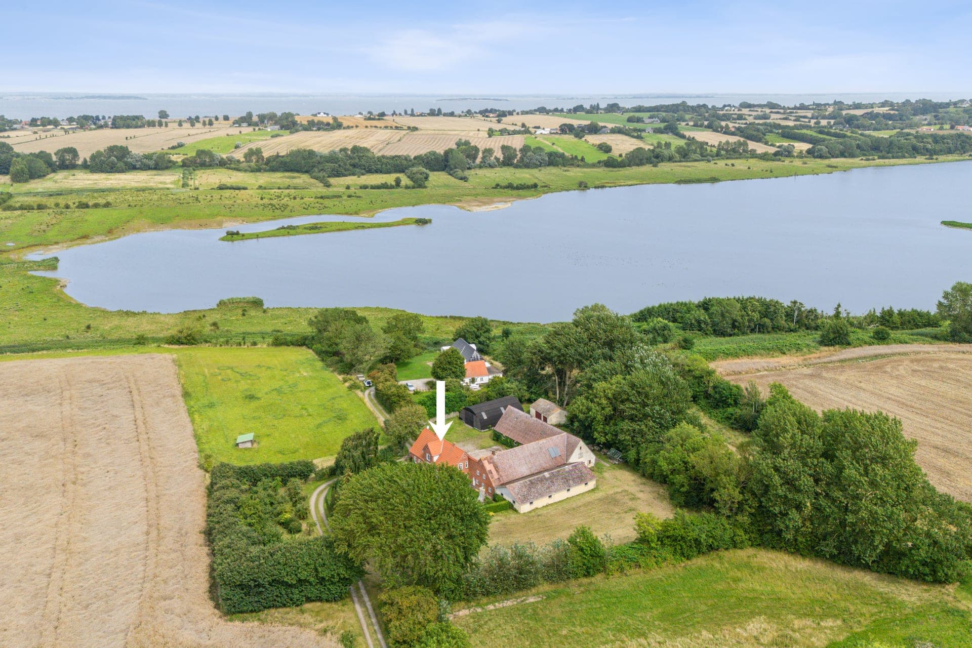 Landejendom med strandlinje på nordvestlige Ærø — billede 4