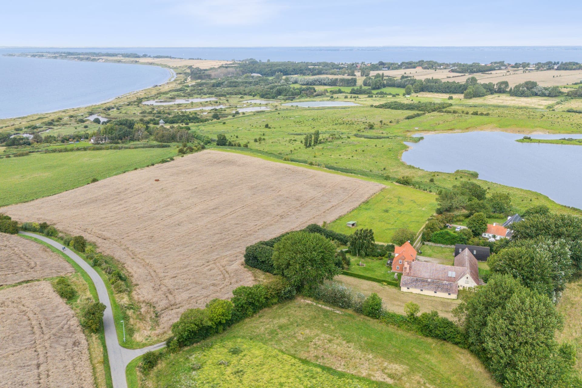 Landejendom med strandlinje på nordvestlige Ærø — billede 5