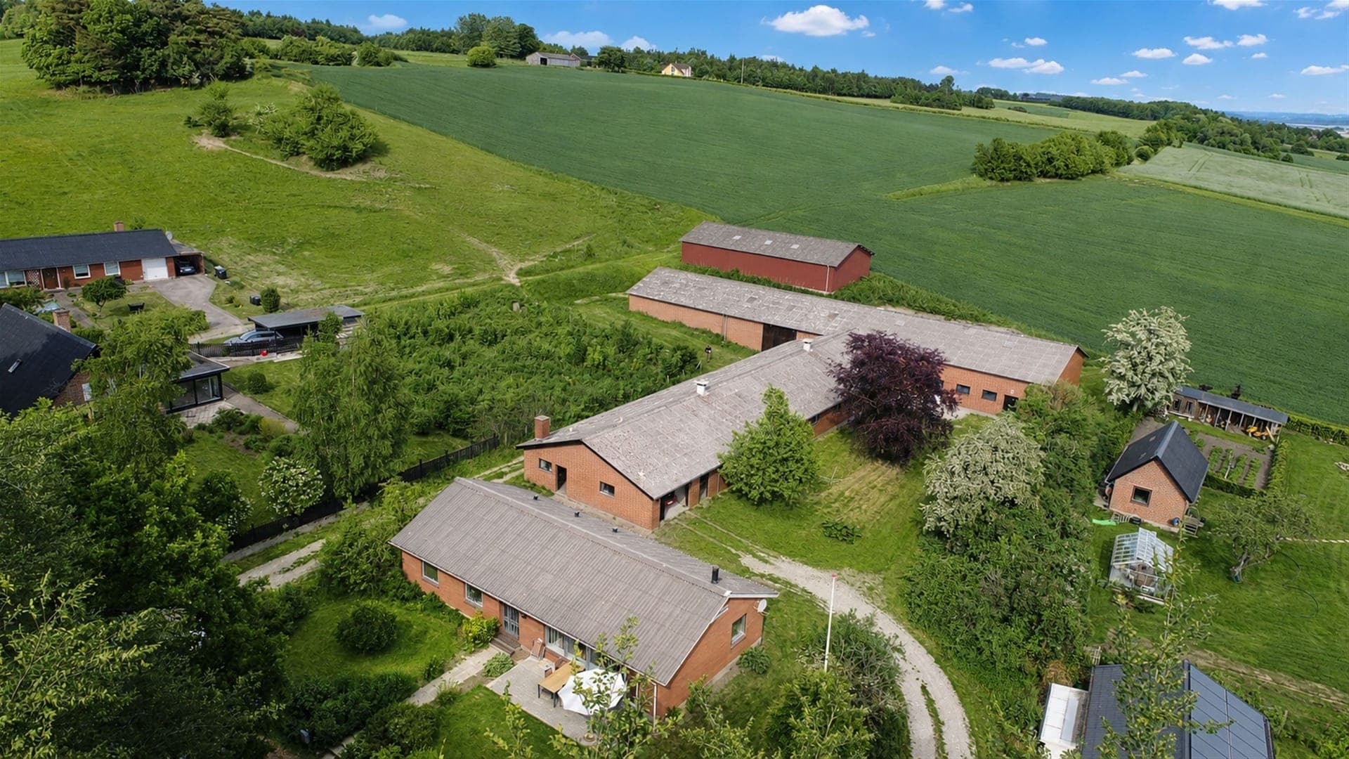 Lystejendom op ad Fussingø Skov med 15 ha — billede 4