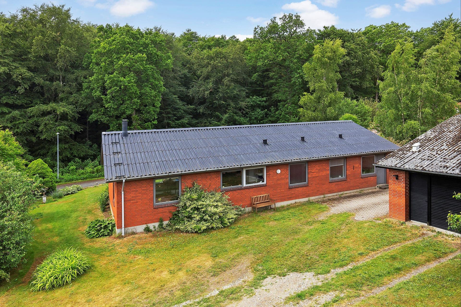 Lystejendom op ad Fussingø Skov med 15 ha — billede 6