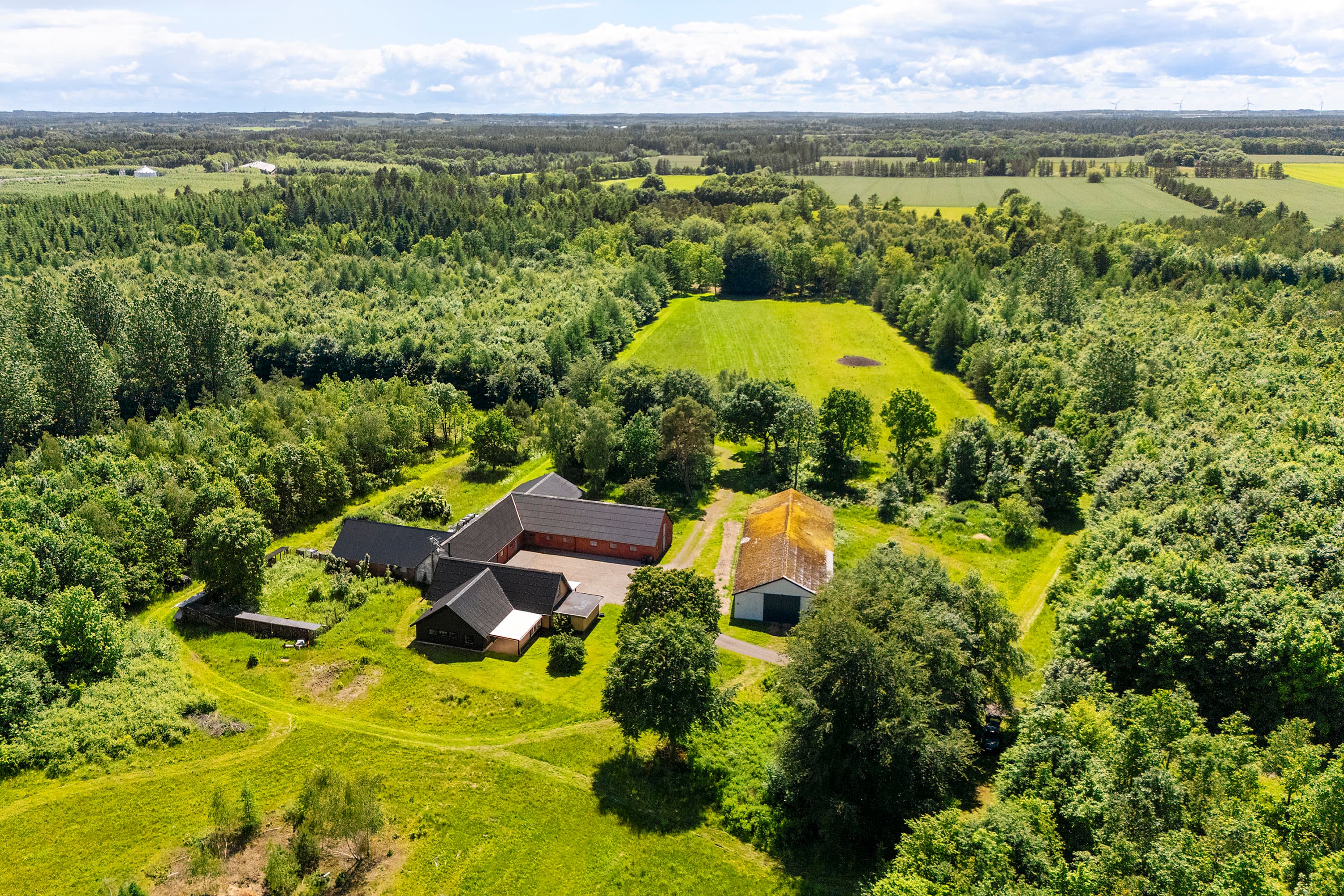 Jagtejendom på 29 ha ved Ejstrupholm — billede 2