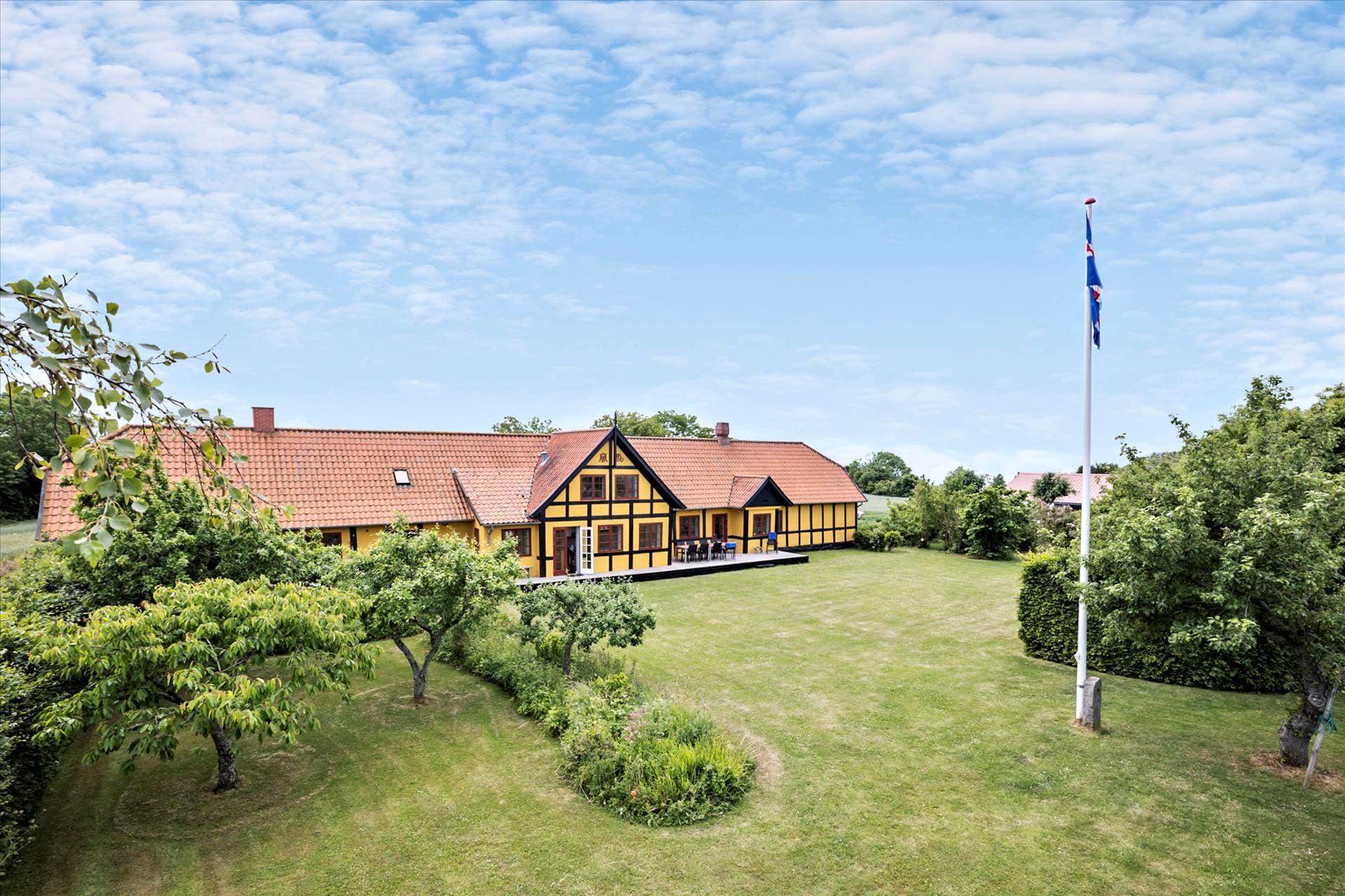 Pæregård i første række til havet på Bornholm — billede 3